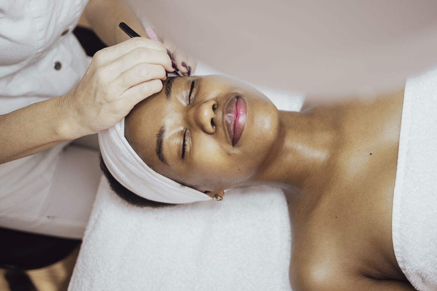 11 Things Your Facialist Secretly Wants You to Stop Doing