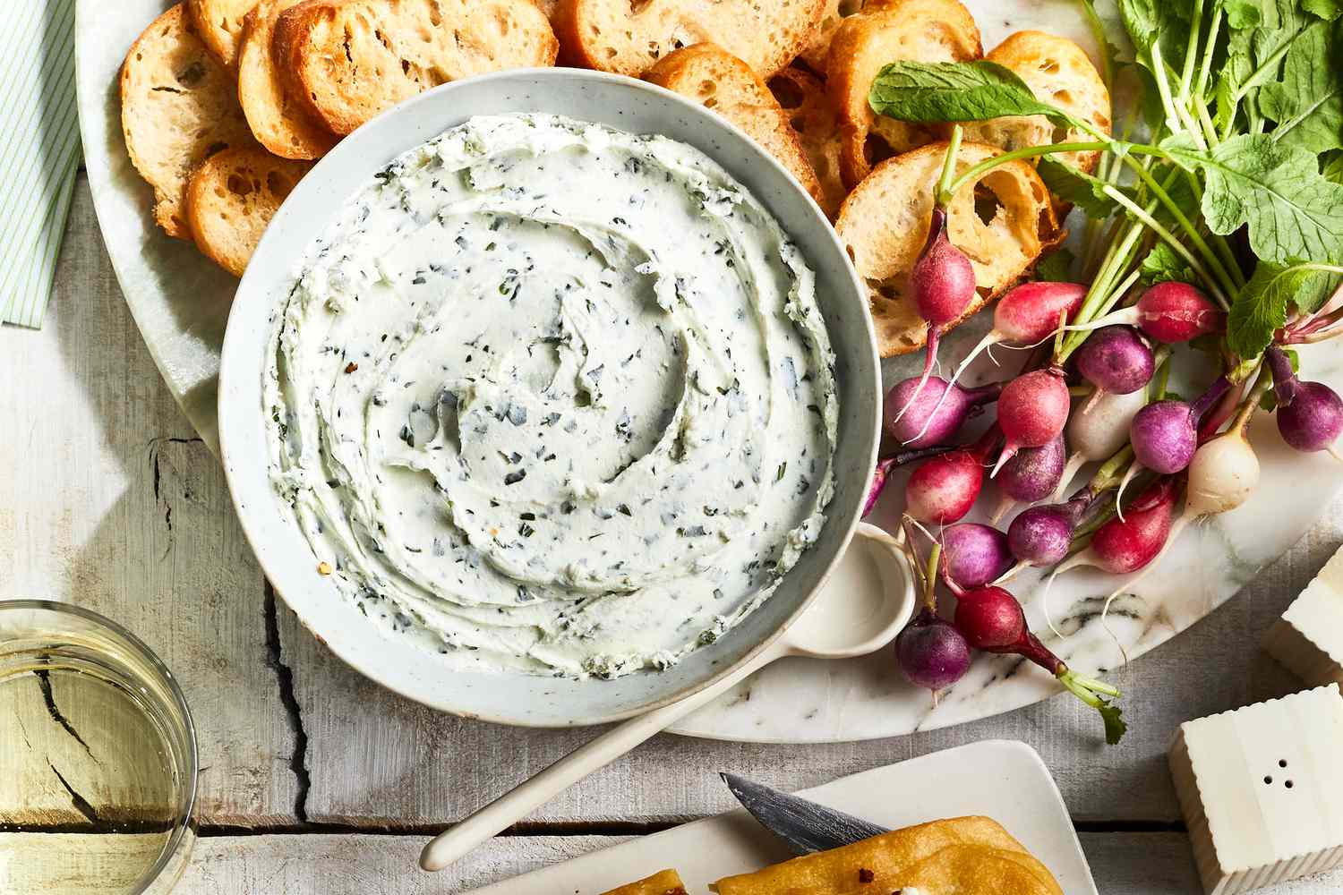 12 Recipes With Goat Cheese For A Creamy And Tangy Treat