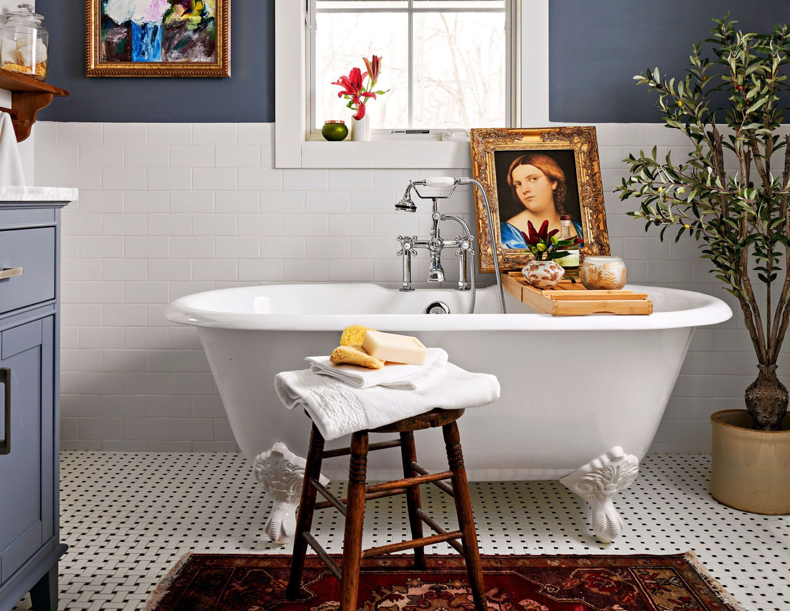 30 Vintage Bathroom Ideas That Showcase Gorgeous Antique Style