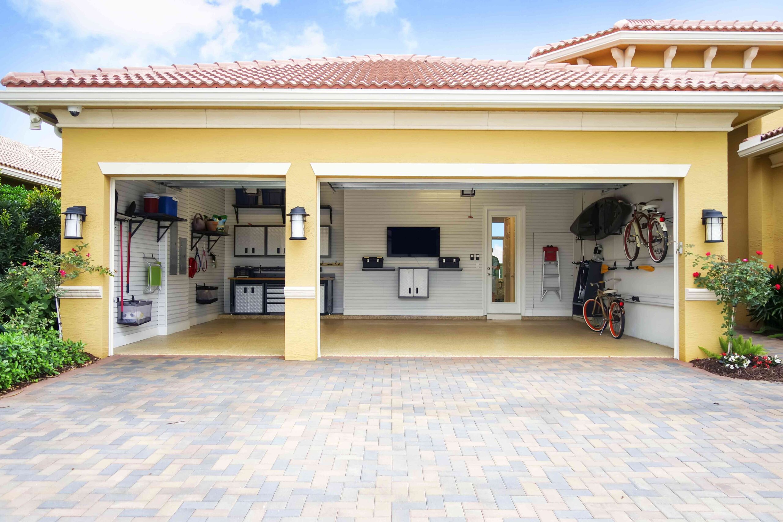 5 Garage Organizing Tips Minimalists Always Use to Create a More Functional Space