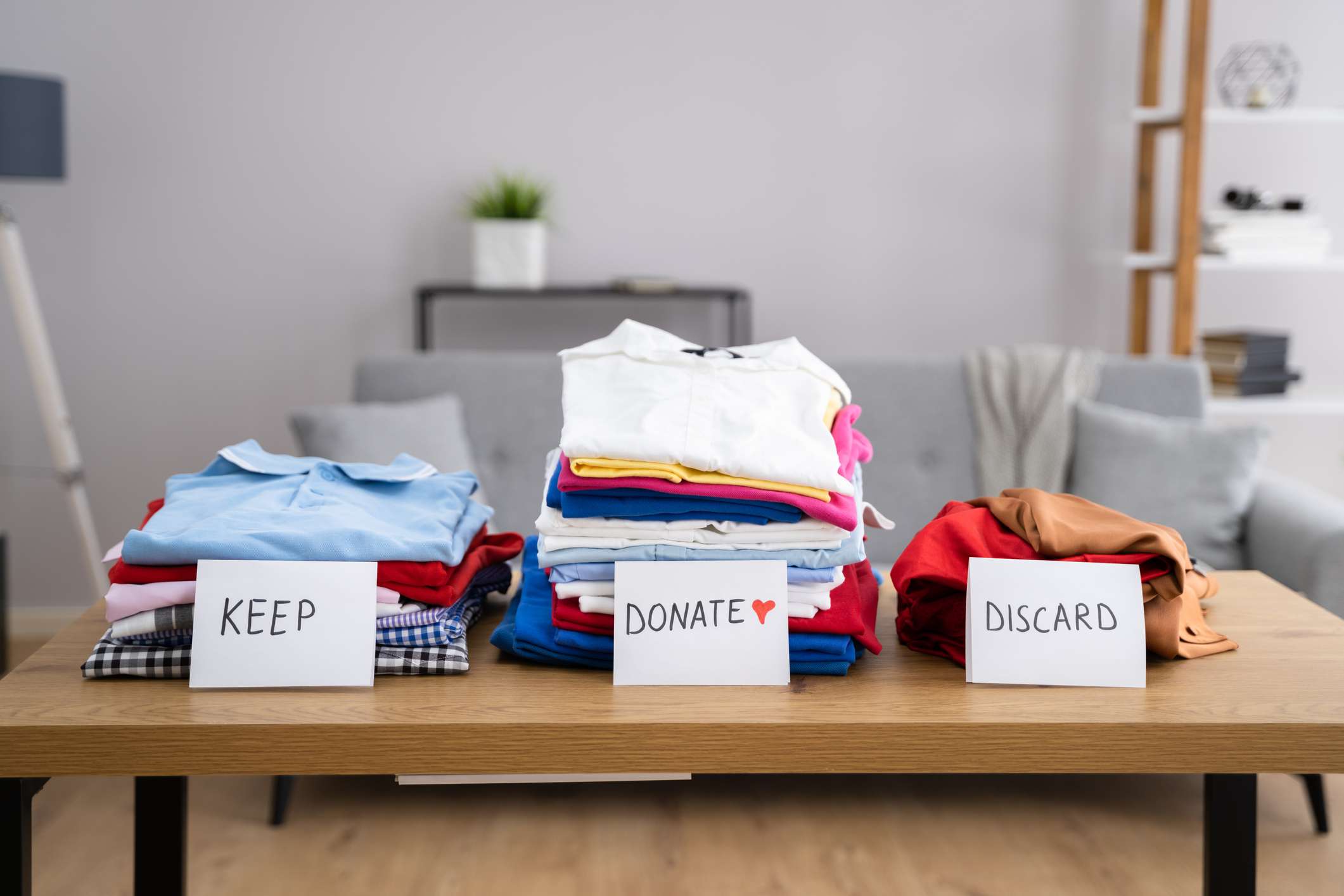 6 Golden Rules of Decluttering You Should Always Follow, According to Organizers