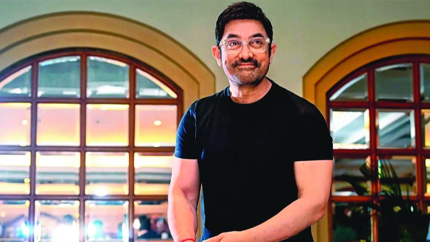 aamir instructed the press to not take photos of his girlfriend photo file