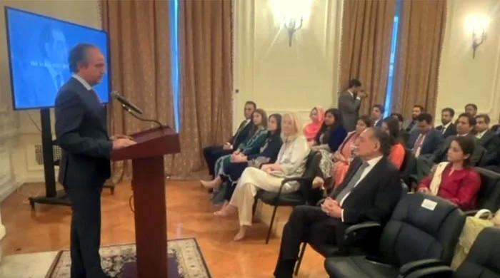 Ambassador Munir Akram honoured at farewell hosted by Pakistan's UN Mission