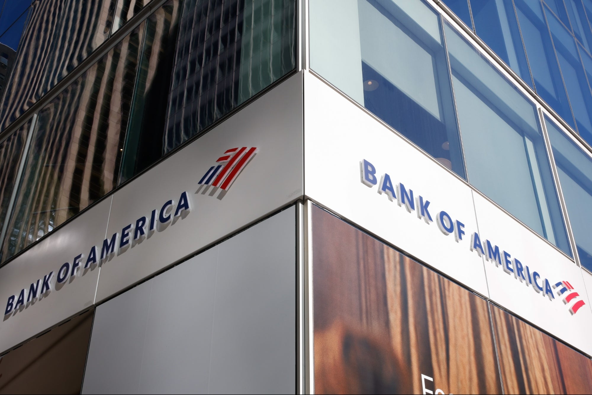 Bank of America Enforces Junior Banker 80-Hour Max Workweek | Entrepreneur