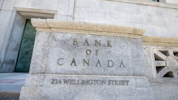 Bank of Canada cuts interest rate to 2.75% | CBC News