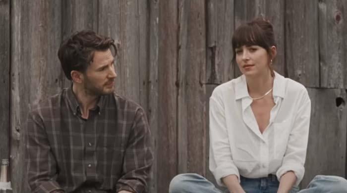 Dakota Johnson faces tough love between Chris Evans, Pedro Pascal in 'Materialists'