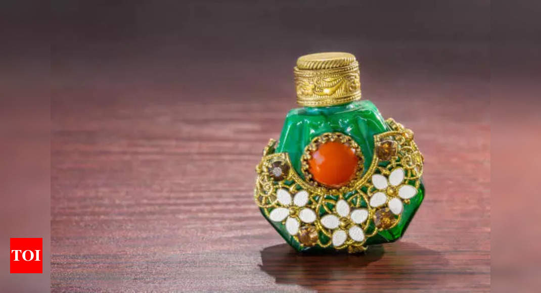 Did you know Mughal emperor Shah Jahan's wife Mumtaz Mahal was the inspiration behind world's second most-selling perfume? - The Times of India