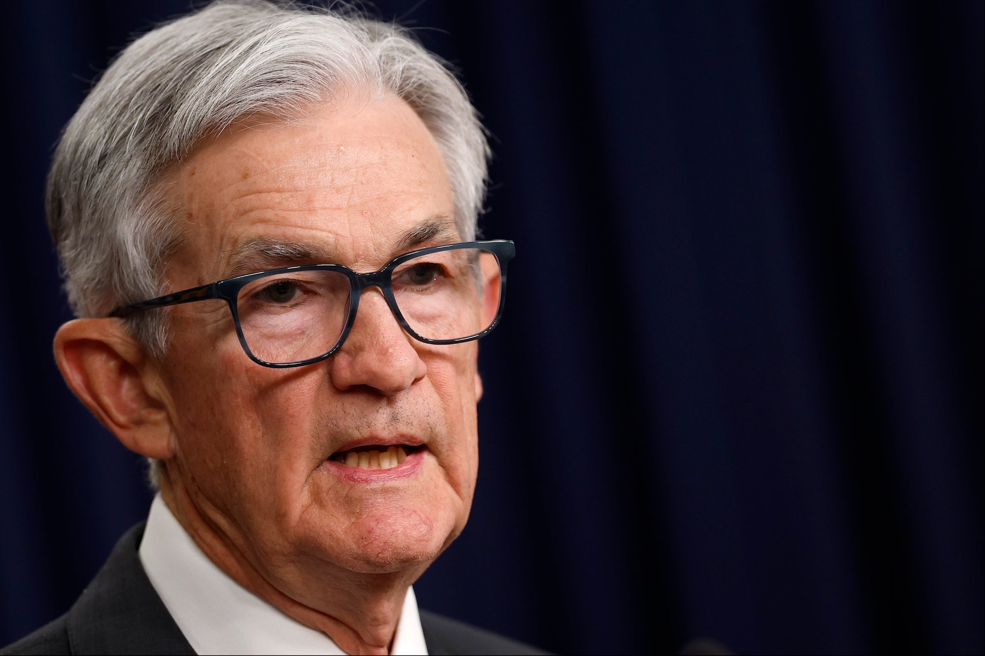 Fed Keeps Interest Rates Unchanged, Experts Not Surprised | Entrepreneur