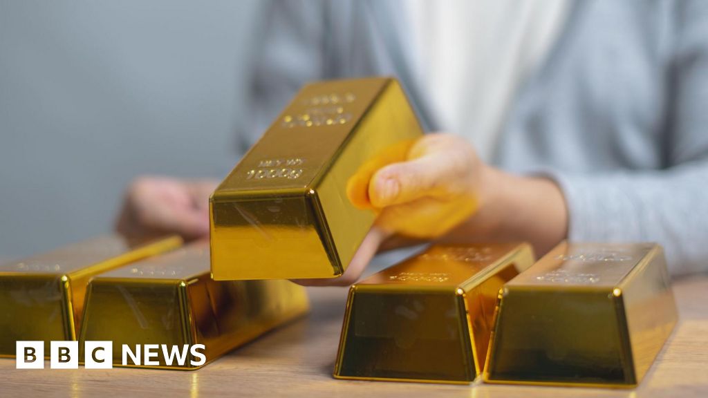 Gold price hits $3,000 mark for first time