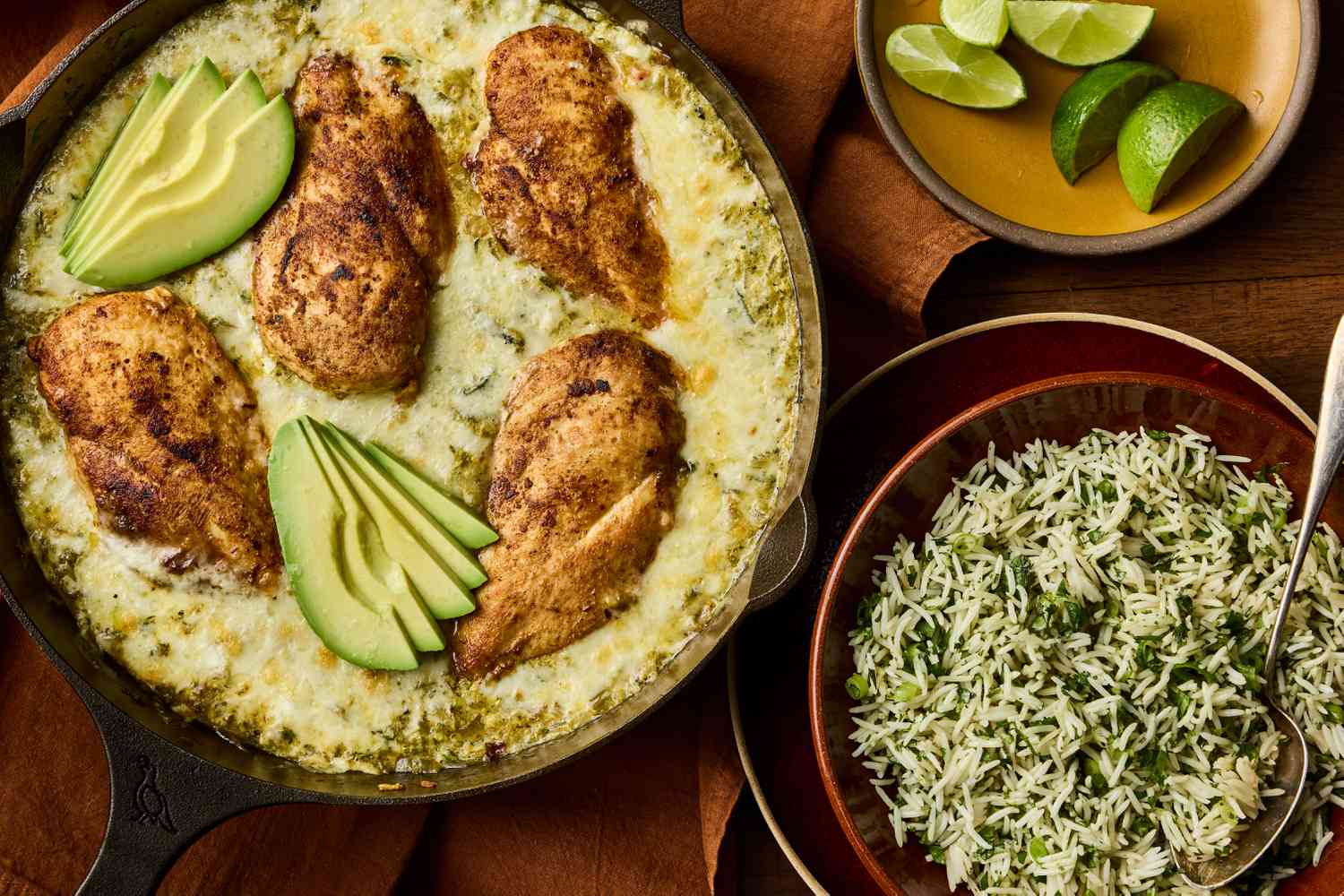 Green Chile Chicken Skillet Is The One-Pan Answer To All Your Weeknight Dinner Dilemmas