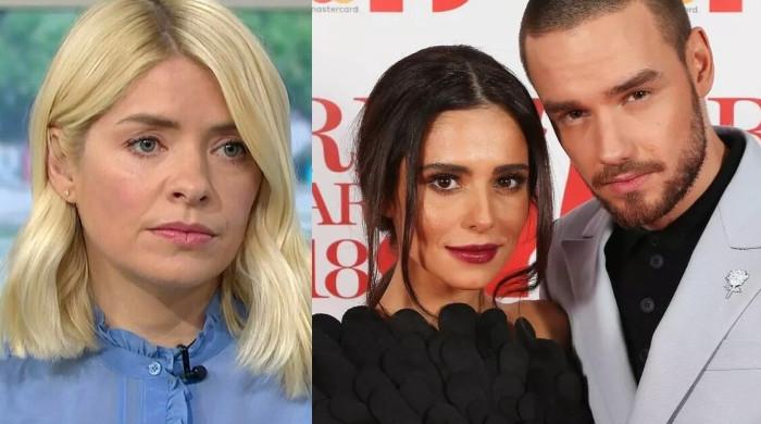 Holly Willoughby rushes to Cheryl's side after harassment incident: 'extra-bodyguards'