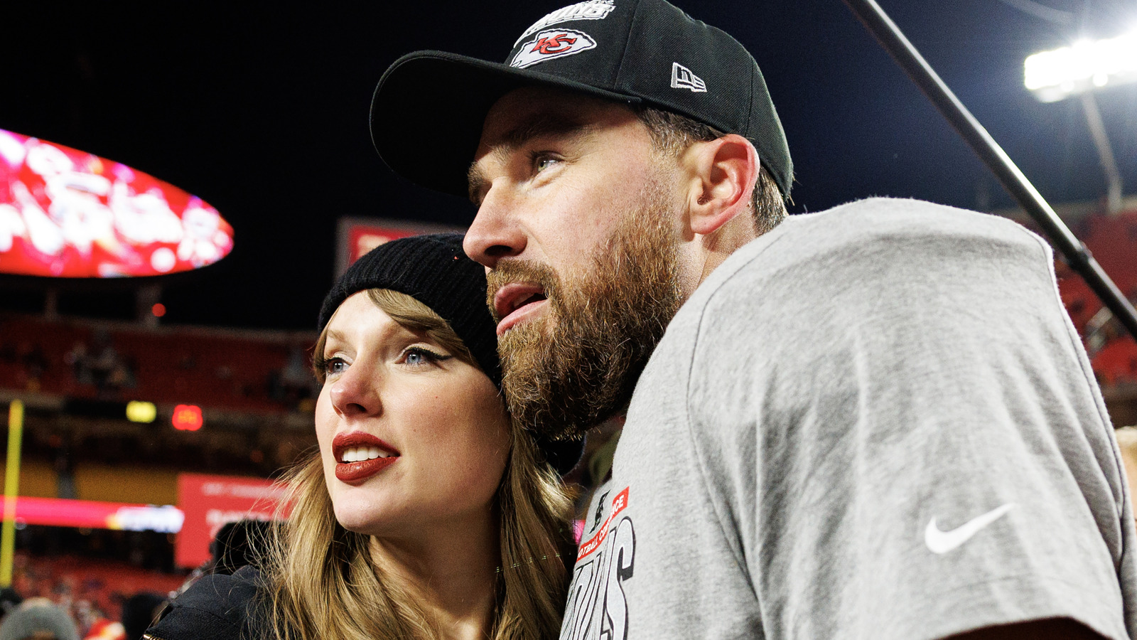 How Travis Kelce's Parents Feel About Adding Taylor Swift To The Family - The List