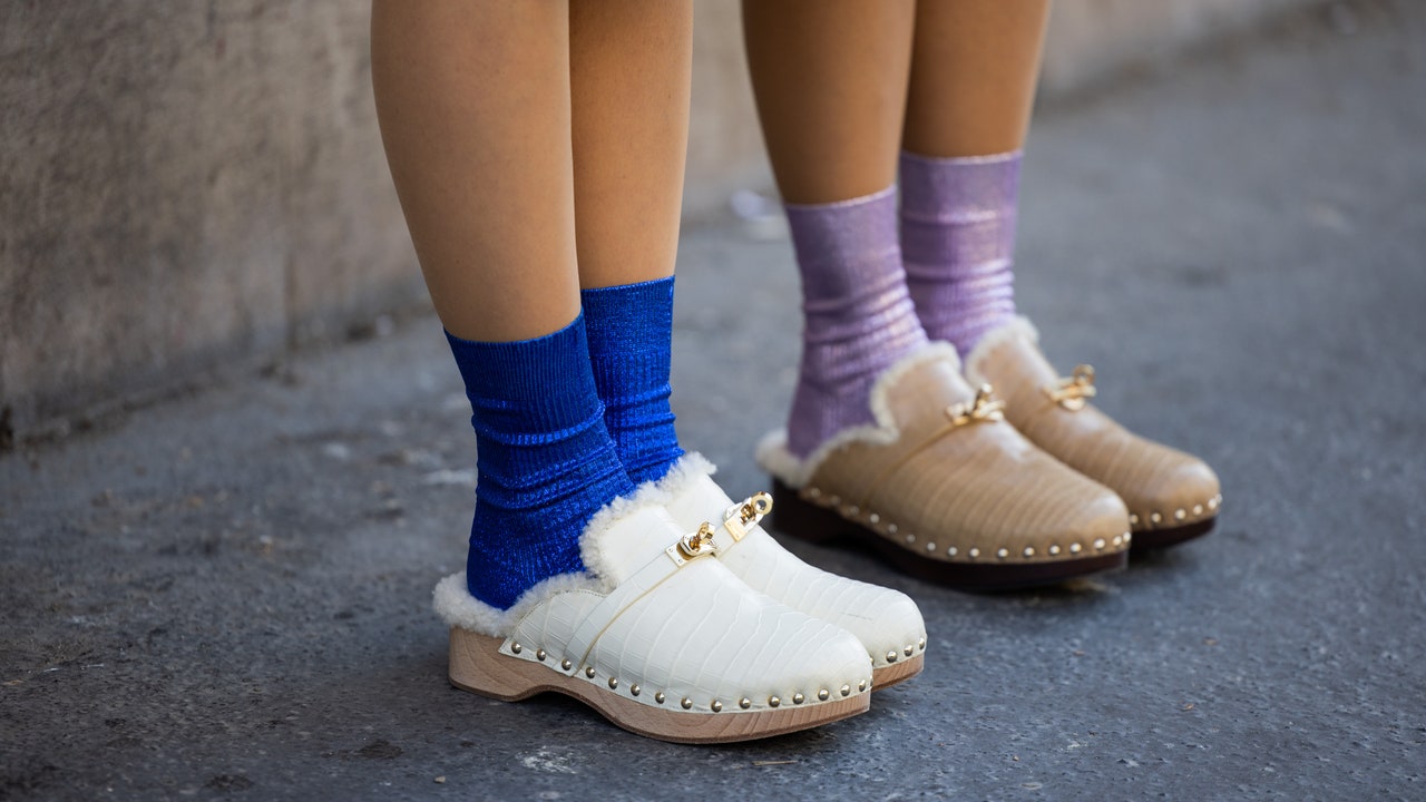 How to Style Clogs Like a Fashion Insider This Spring