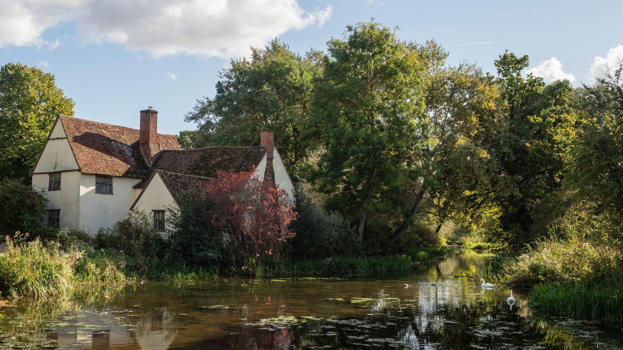 If you could live in any historic house, which one would it be? House & Garden's editors share theirs