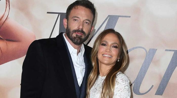 Jennifer Lopez looking for guy with 'insecurities' post Ben Affleck split: Source