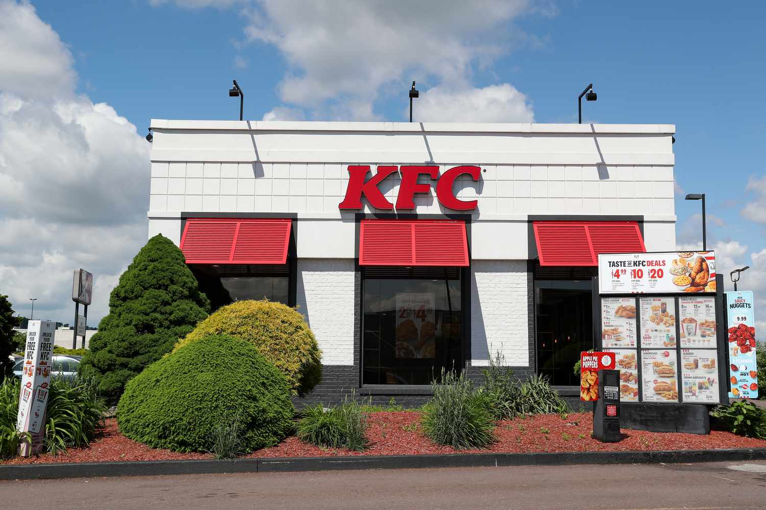 KFC Introduces First New Bucket In Nearly A Decade