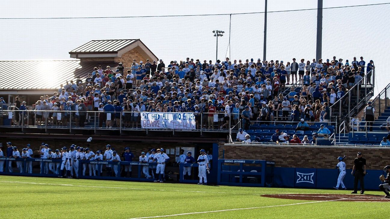 Kansas students pack baseball game after free hot dog promise by AD, Hunter Dickinson