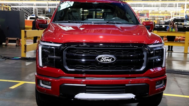 Nearly 1.3 million Ford F-150 trucks being investigated in U.S. over unexpected gear shift | CBC News