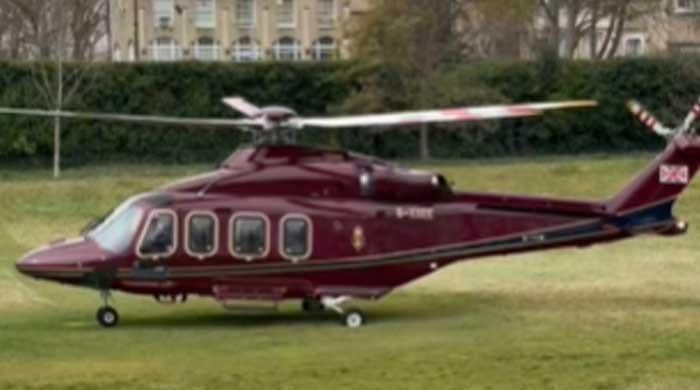 'New royal helicopter' leaves Kensington Palace