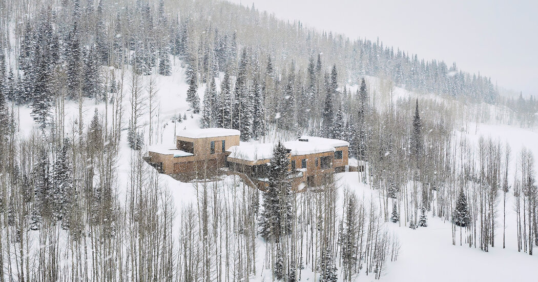 On a Mountain in Utah, Modernism in Glass and Pine