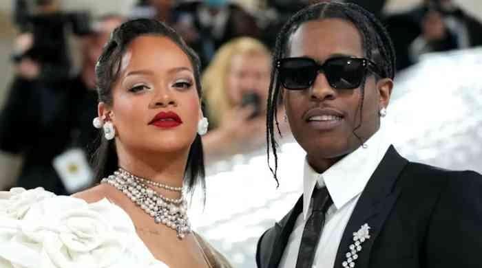 Rihanna hints at wedding plans with major 'sparkly' clue