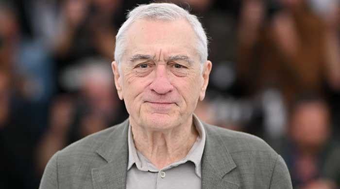 Robert De Niro opens about handling 'toddler' daughter at the age of 81