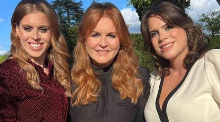 Sarah Ferguson's post for Beatrice raises eyebrows as she overlooks Eugenie's birthday