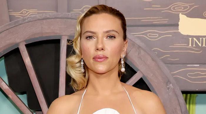 Scarlett Johansson gets honest about 'pressure' to join social media