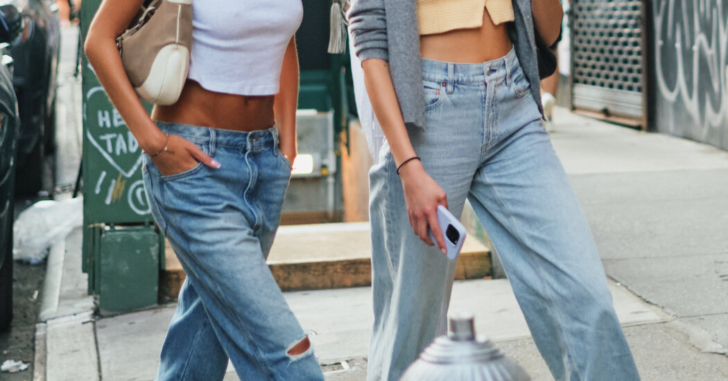 Should I Wear High-Rise or Low-Rise Jeans?