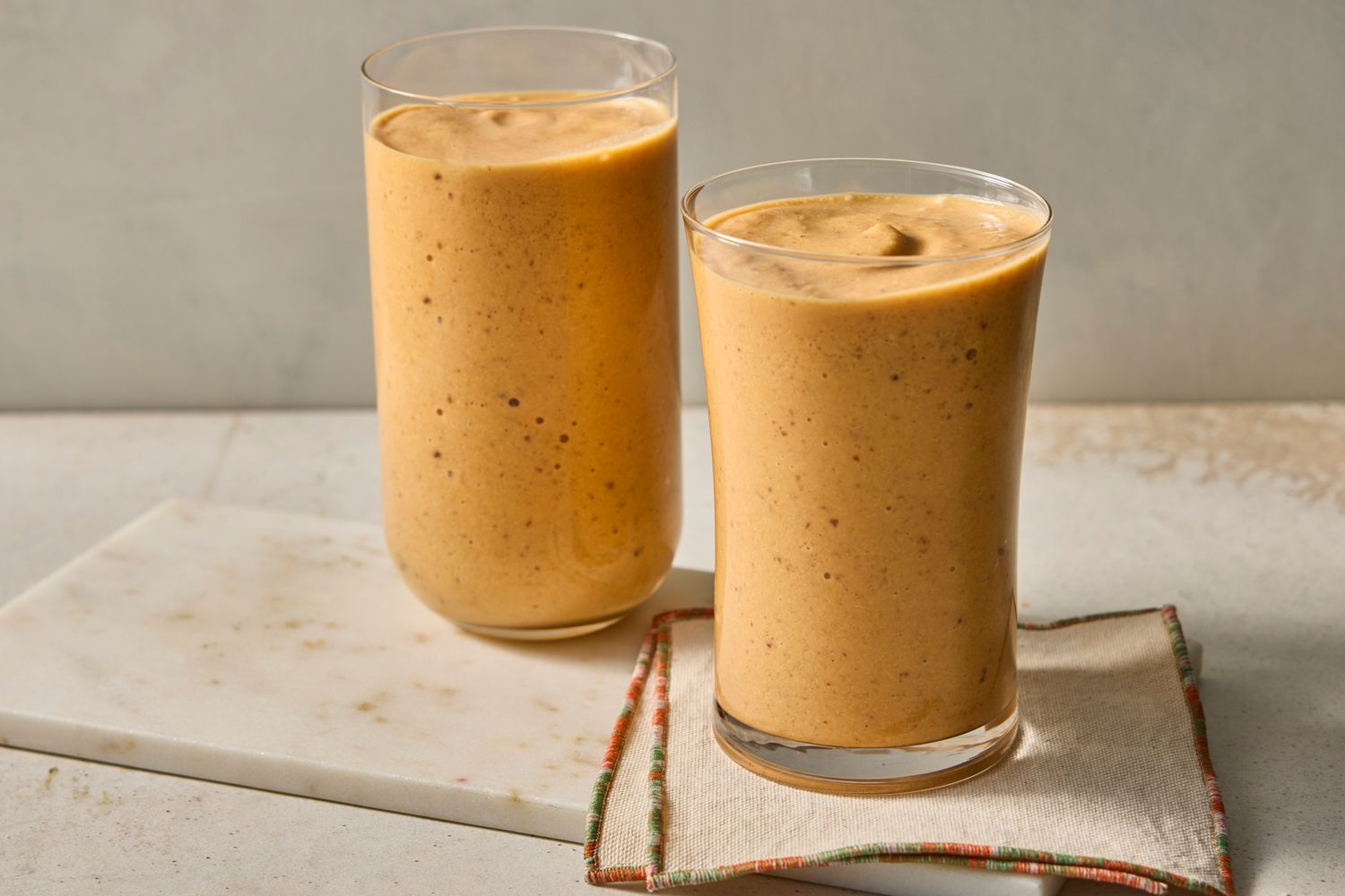 This Carrot Cake Smoothie Brings Dessert Vibes to Breakfast