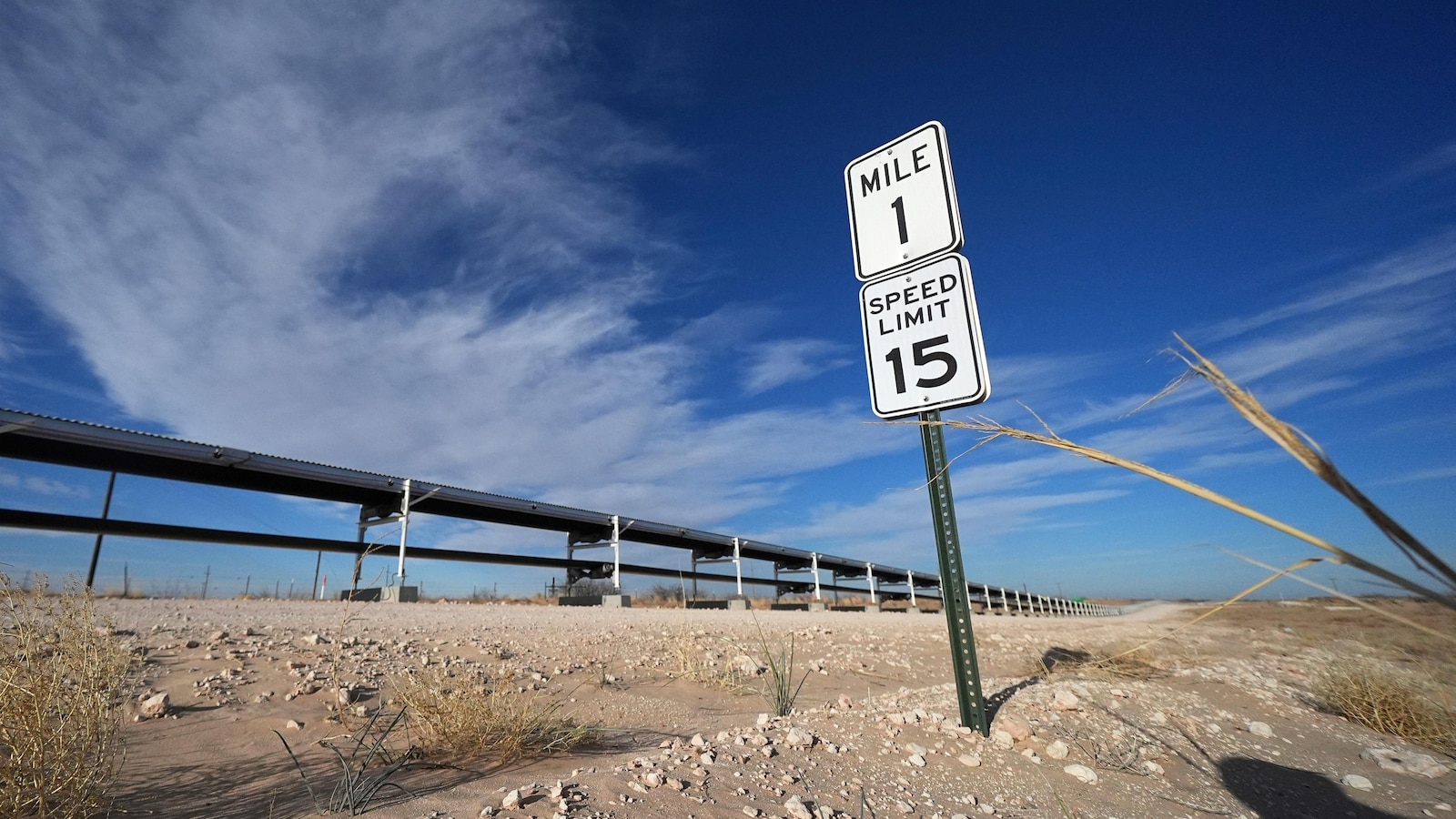 This 'Dune' isn't fiction. It's the longest conveyer belt in the US and moving sand in Texas