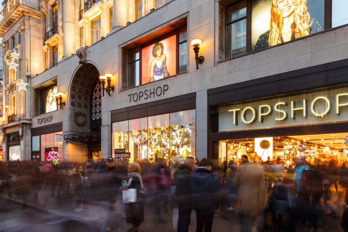 Trust me, this is what millennials actually want from a Topshop comeback