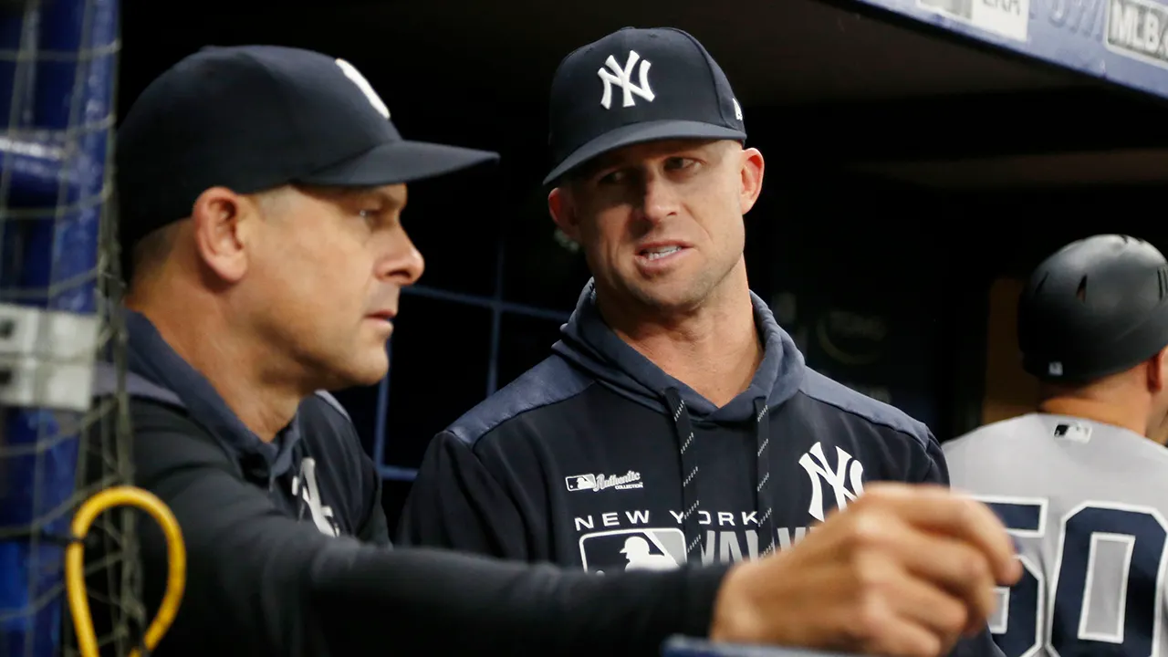 Yankees' Aaron Boone shares sorrow over death of Brett Gardner's teen son: 'Very tough news'